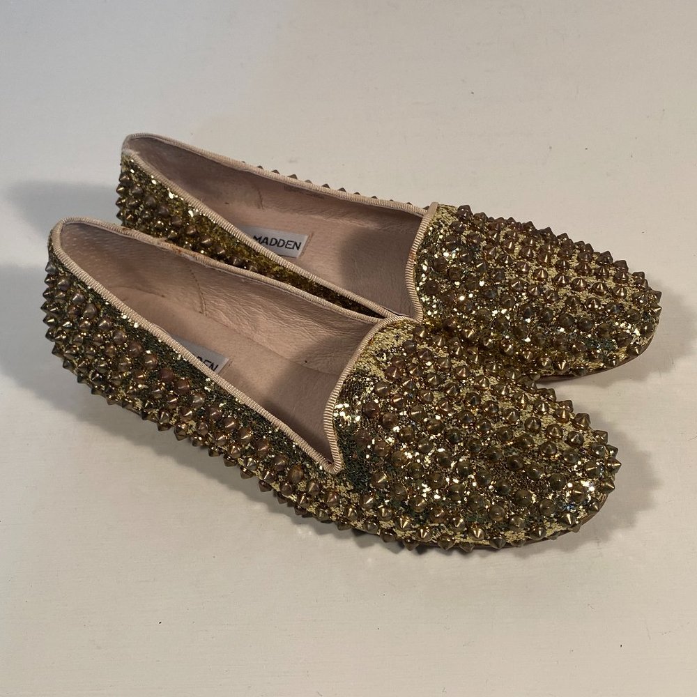 Steve Madden Studlyy Gold Stud Flats Women Size 7 M